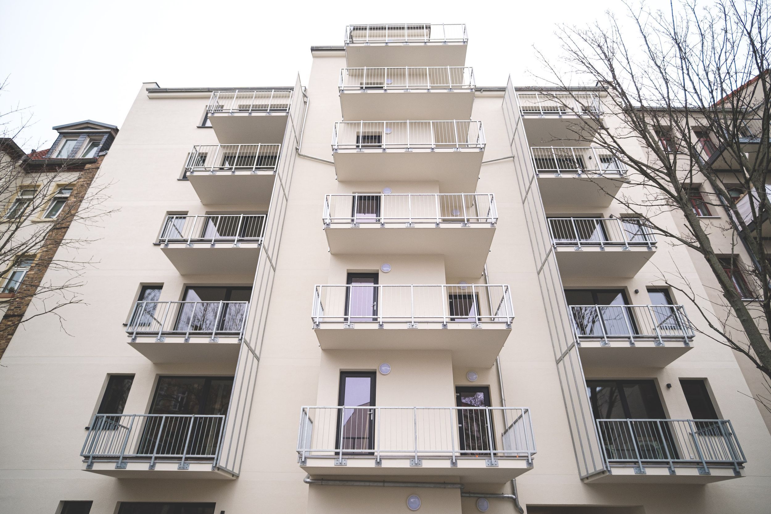Zentrumsnahe 2-Zimmer-Wohnung mit Balkon und EBK im Neubau
