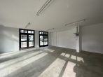 Modern, light-flooded office with loft character in Berlin, Friedrichshain - Commission-free - Eingang