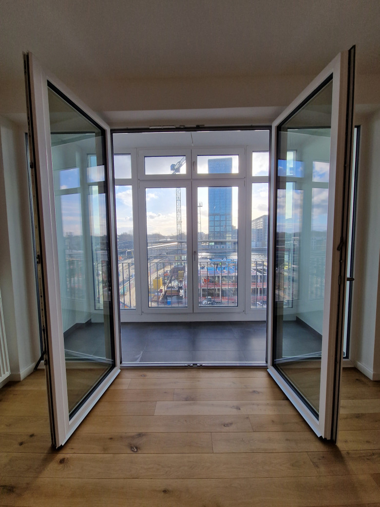 Exklusive 3 Zimmer -Neubauwohnung nahe S-Bhf Treptower Park / Elsenbrücke mit Wintergarten + Balkon