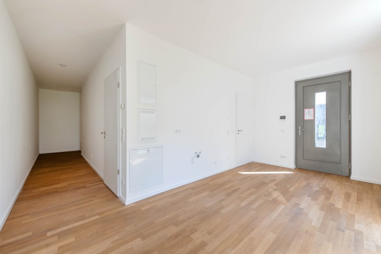 Stilvolles 2 Zimmer Apartment mit Gartenbezug in der Berliner Allee
