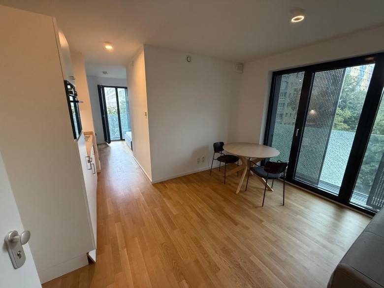 Geräumiges Studio Apartment unweit der Jannowitzbrücke
